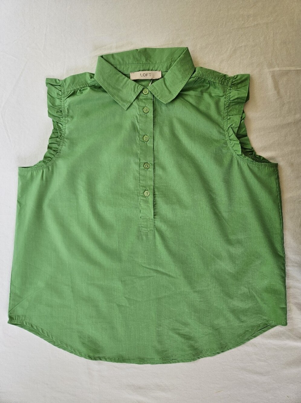LOFT Feminine Green Ruffle Sleeve Button Front Blouse NWT Size Medium